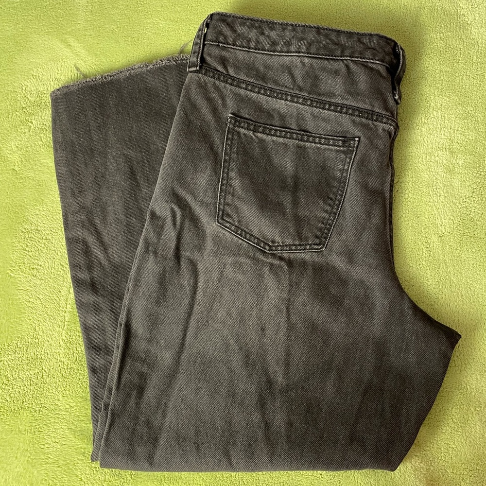 Gray Distressed Highrise Mom Jeans - Picture 2 of 4
